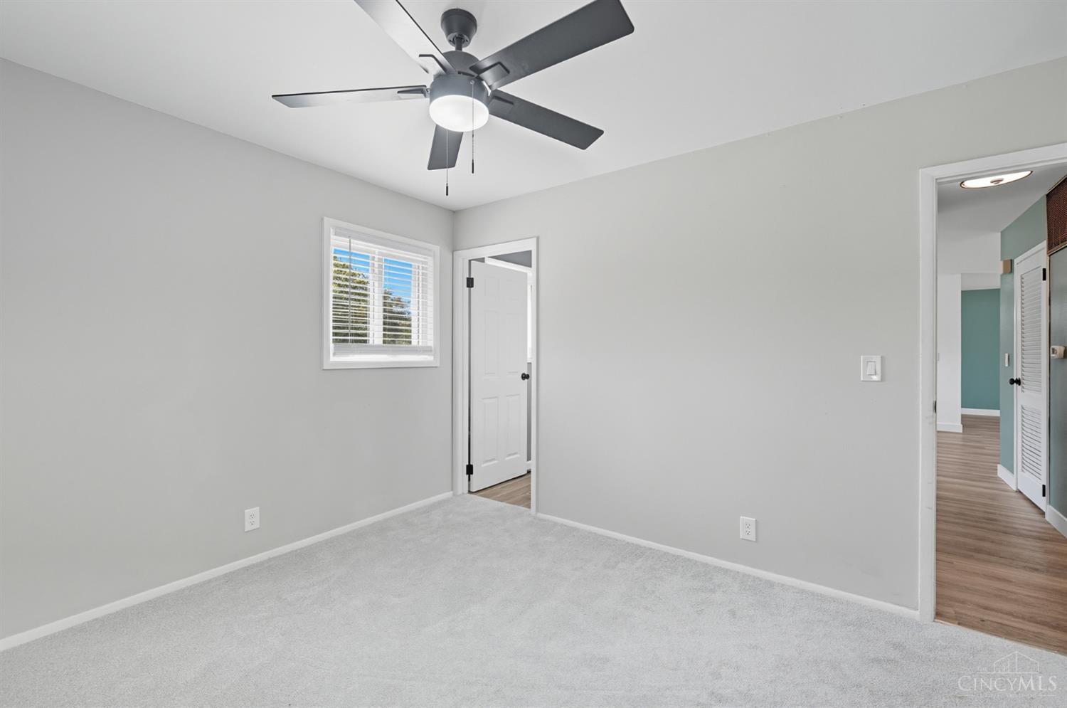 975 Vassar Court