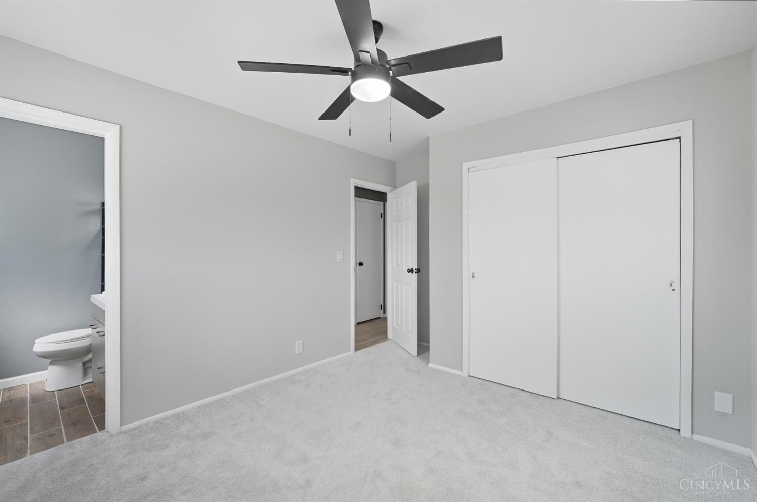 975 Vassar Court
