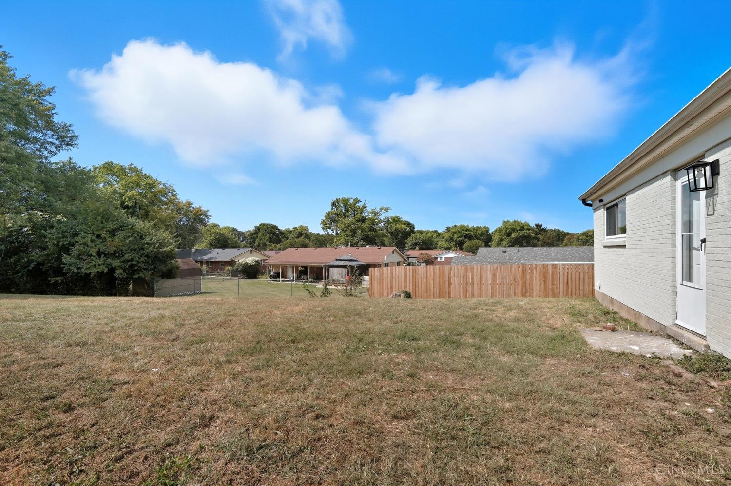975 Vassar Court