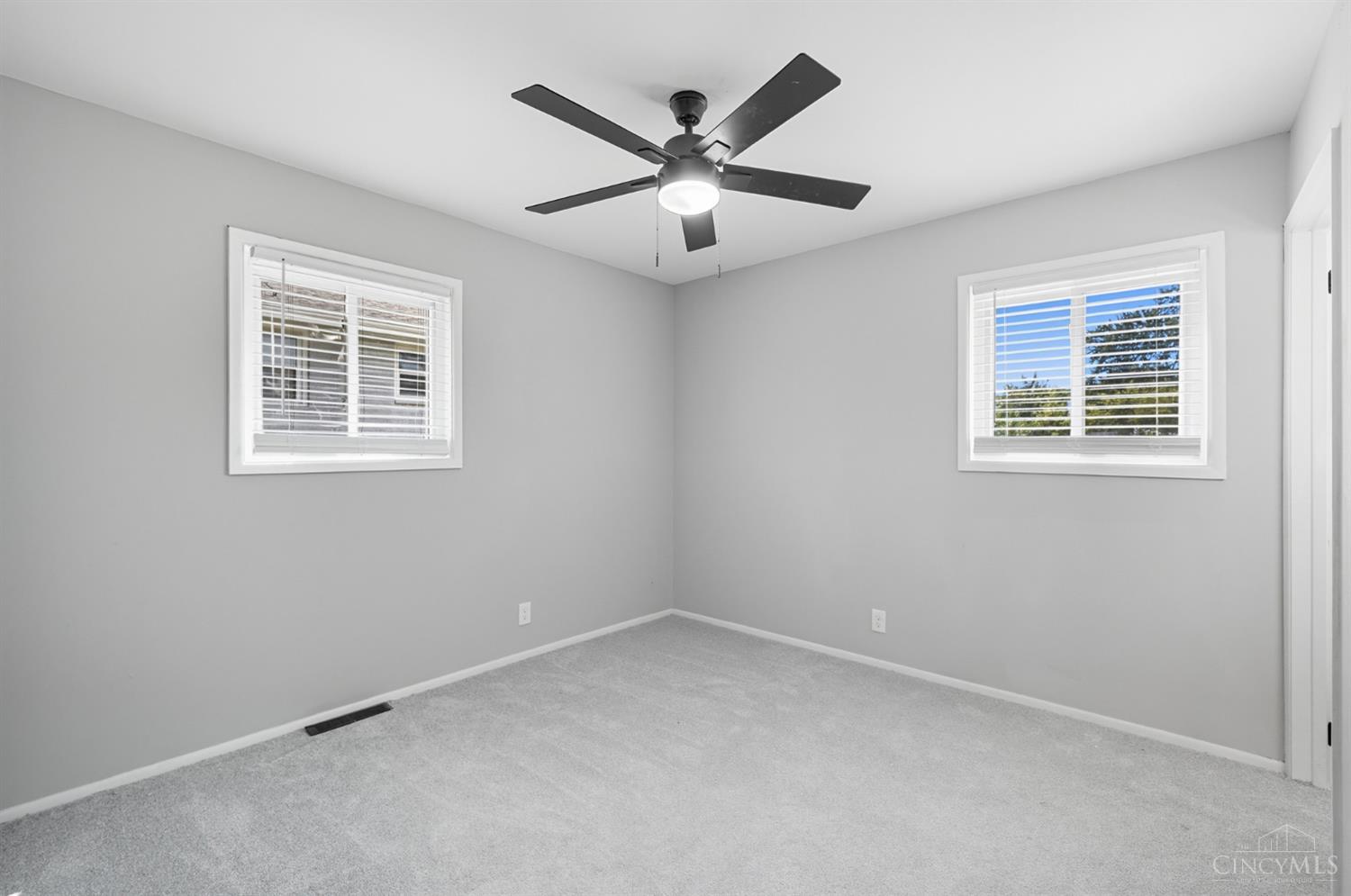 975 Vassar Court