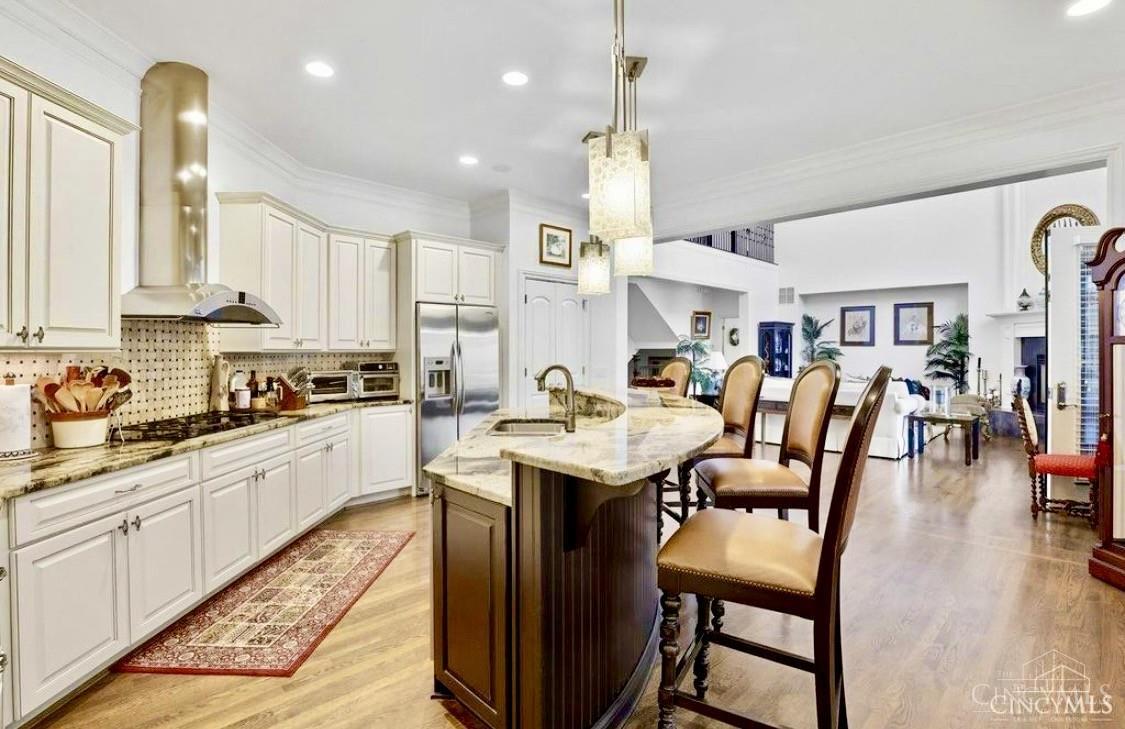 5369 North Shore Place