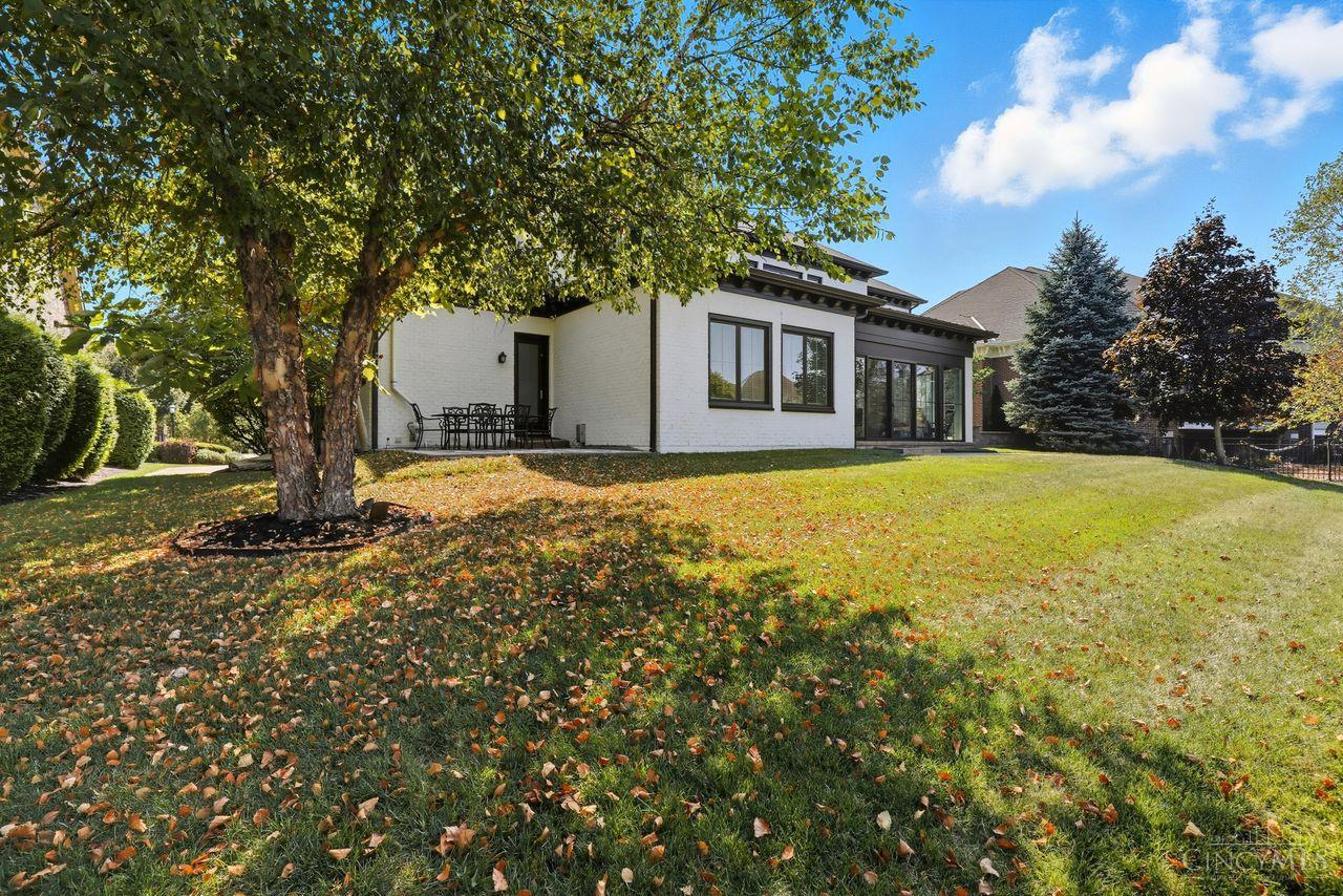 5369 North Shore Place