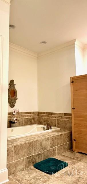 5369 North Shore Place