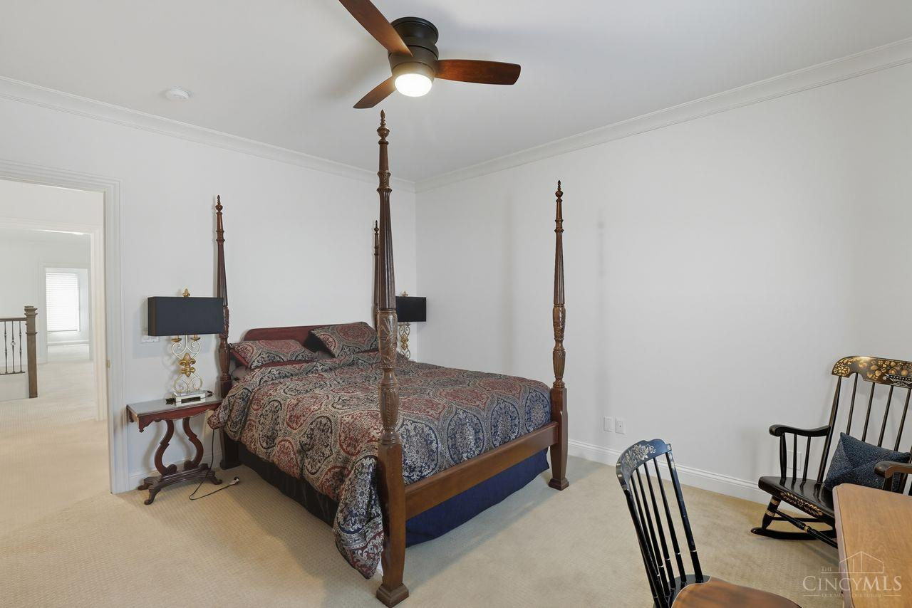 5369 North Shore Place