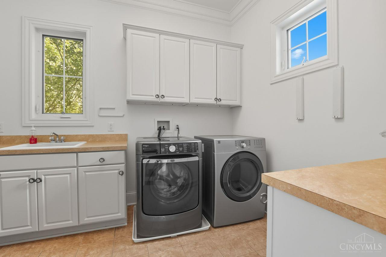 5369 North Shore Place