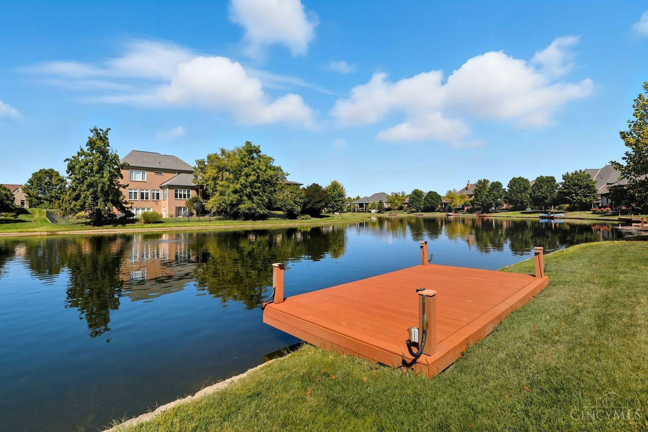 5369 North Shore Place