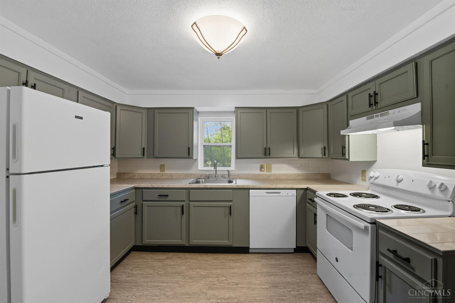 422 Amelia Olive Branch Road