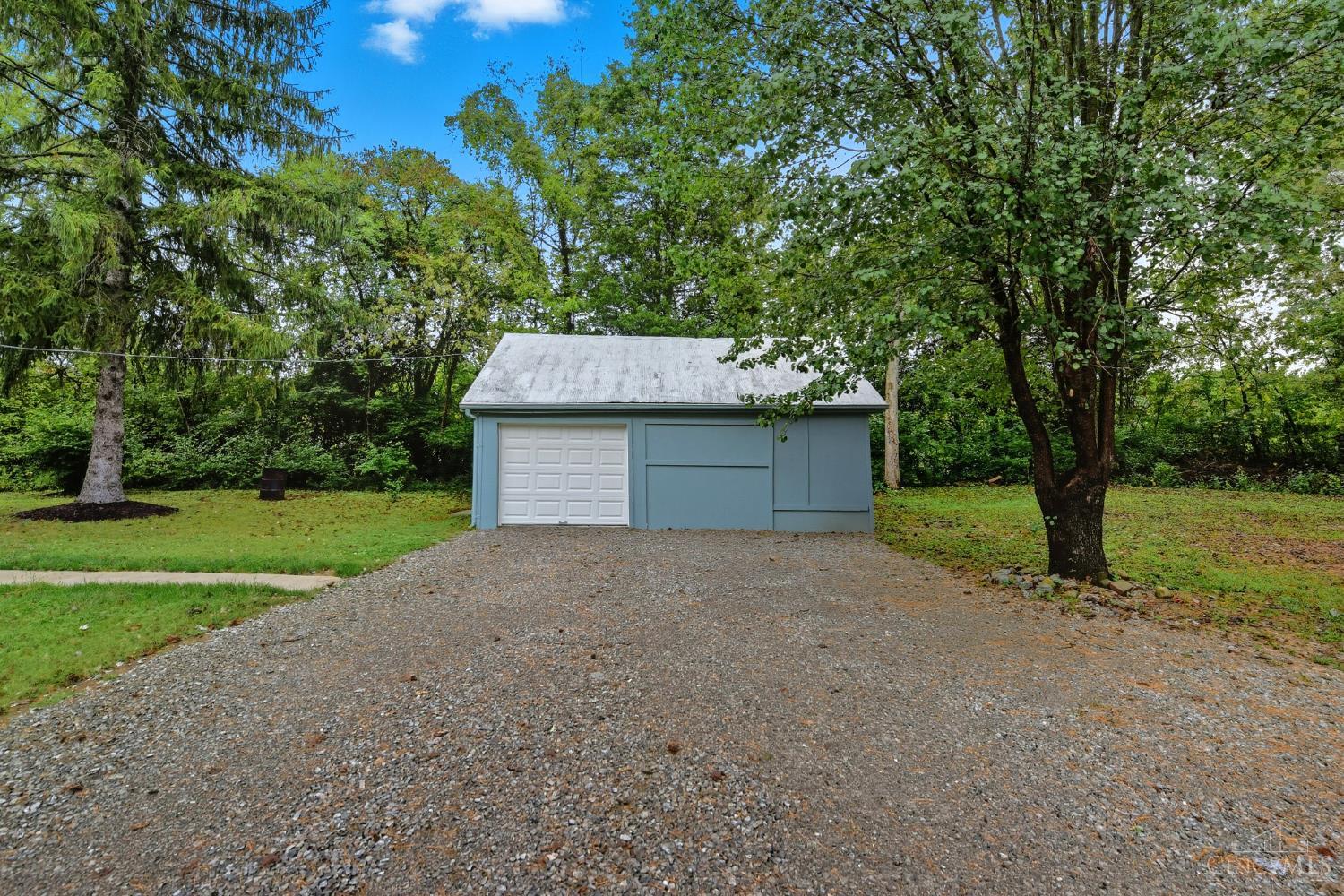 422 Amelia Olive Branch Road