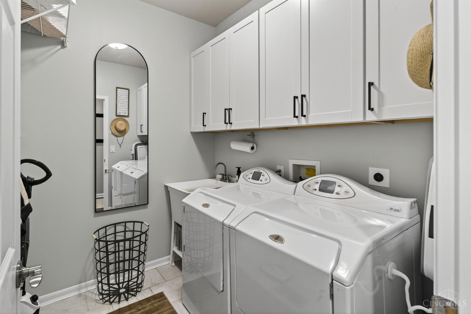 1331 Harbor Cove