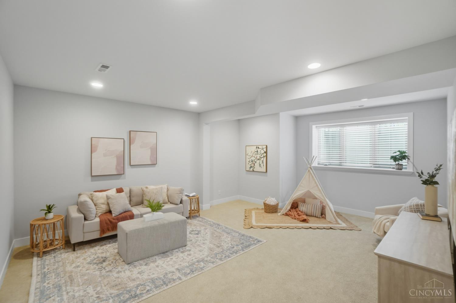 5895 Springview Circle