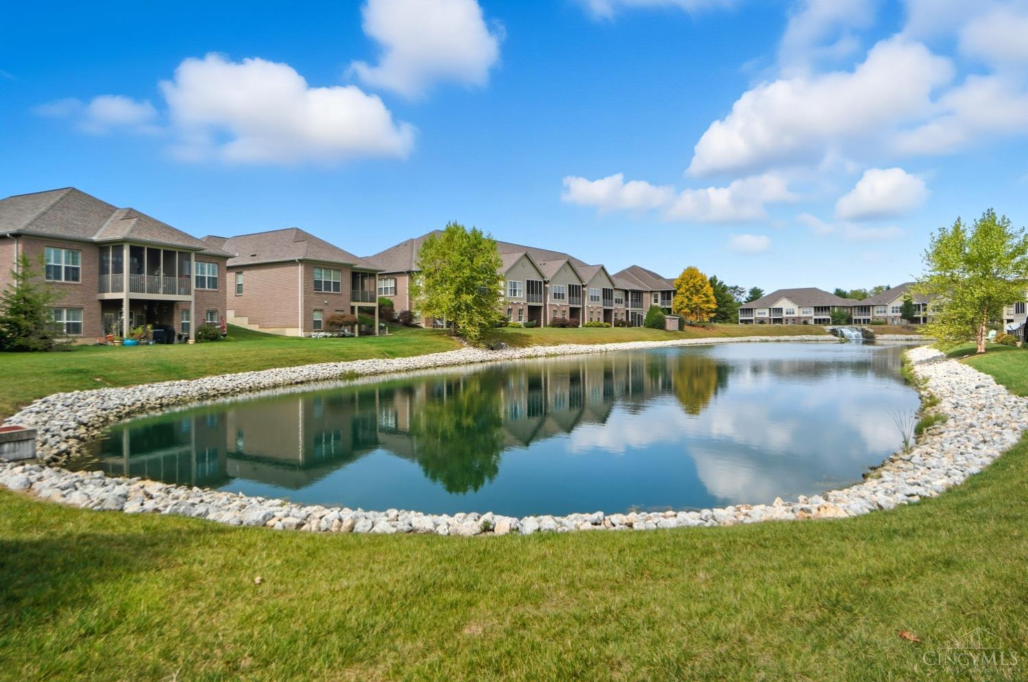 5895 Springview Circle