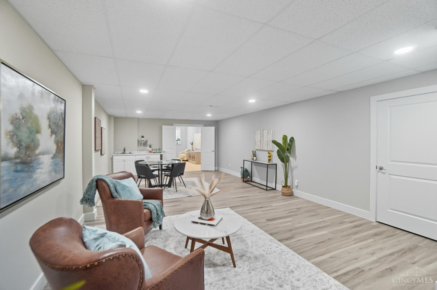 5895 Springview Circle