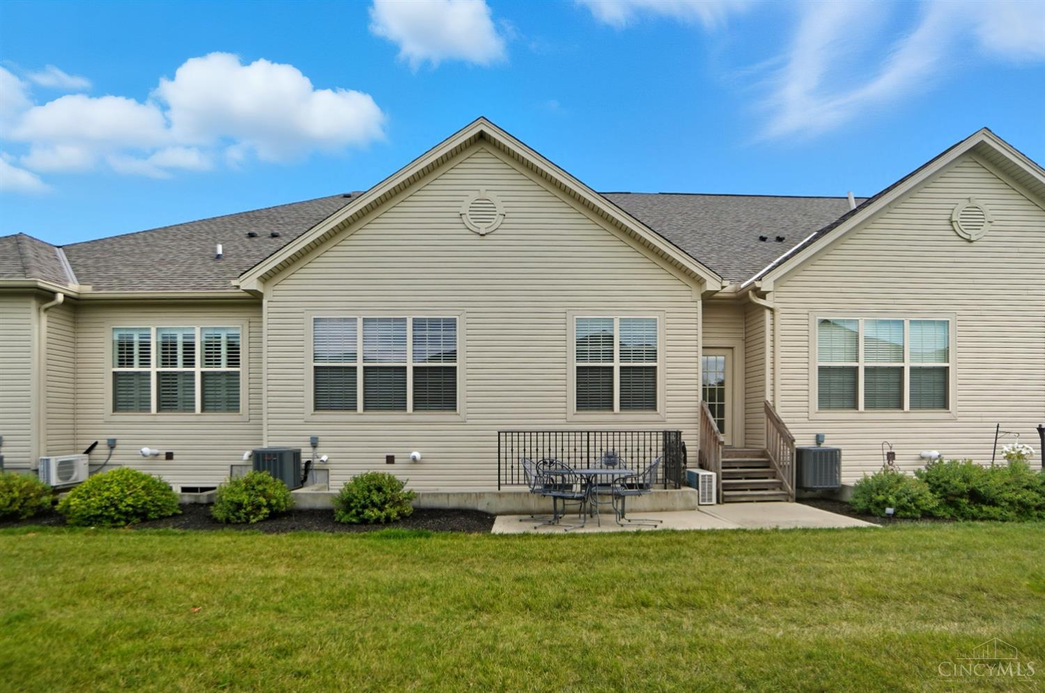 5895 Springview Circle