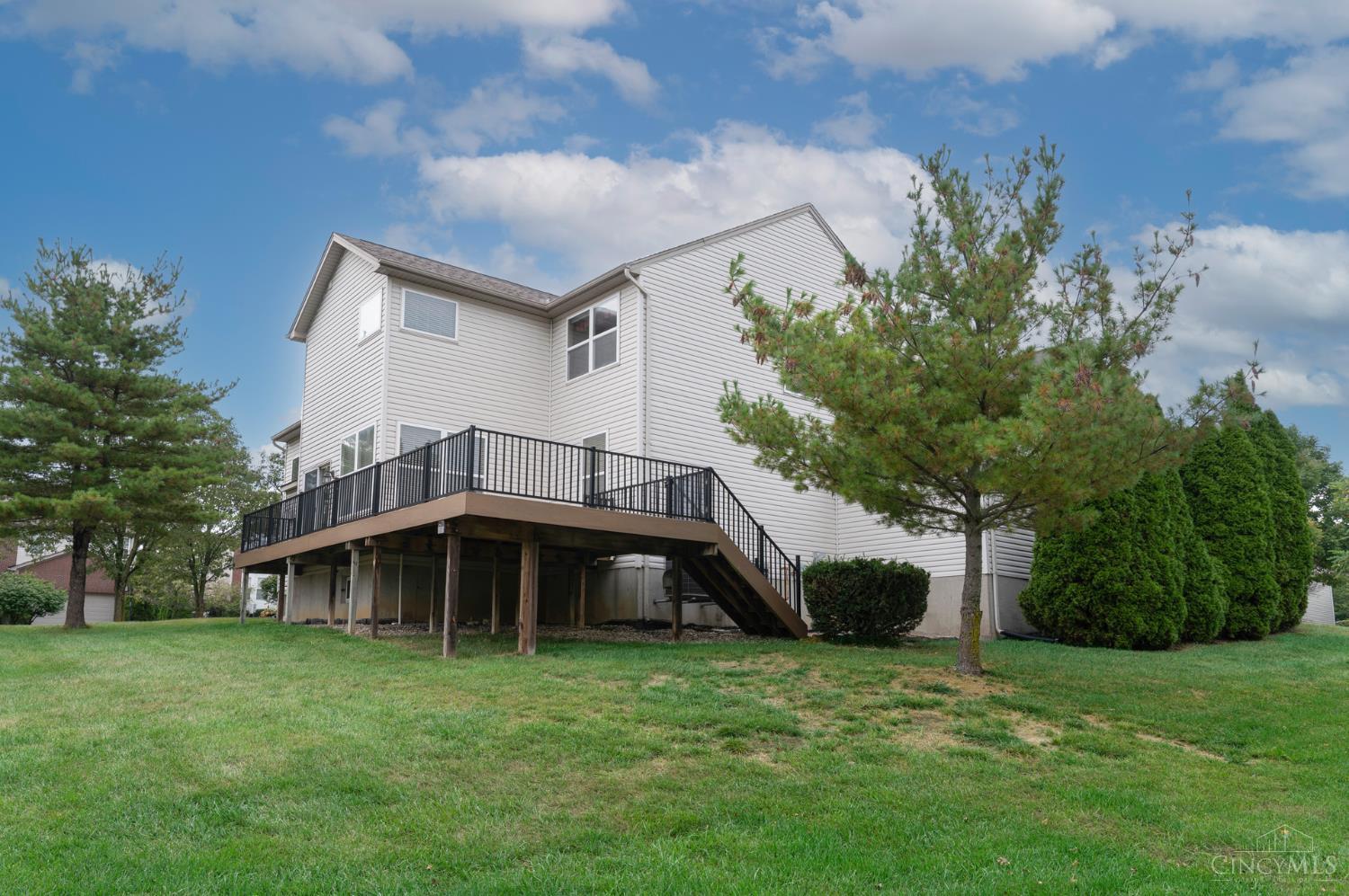 6788 Summer Field Drive