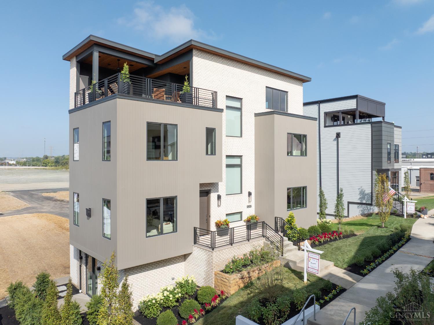 2920 Three Oaks Lane Lt 25