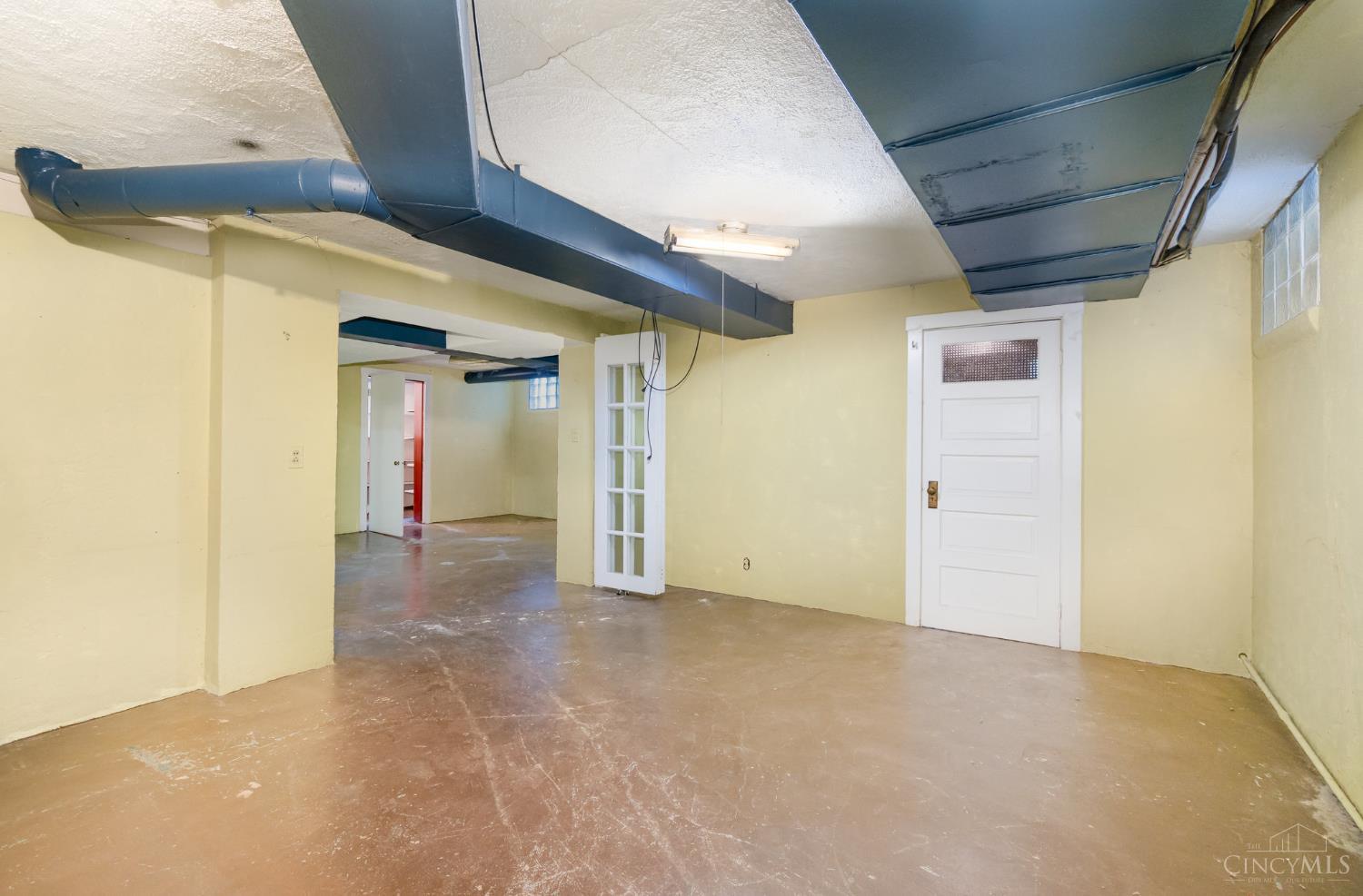 7620 Montgomery Road