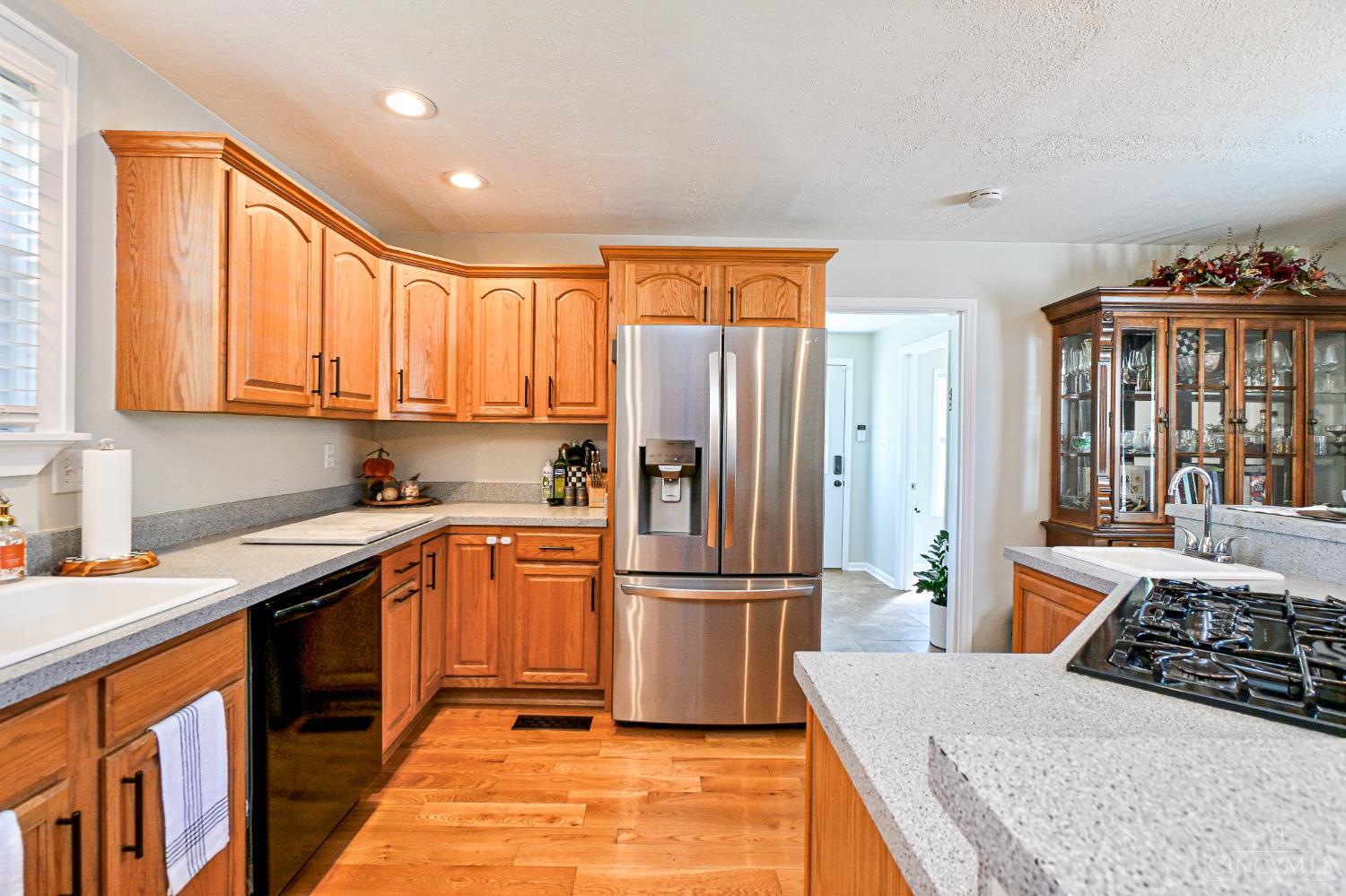 345 Cedar Drive