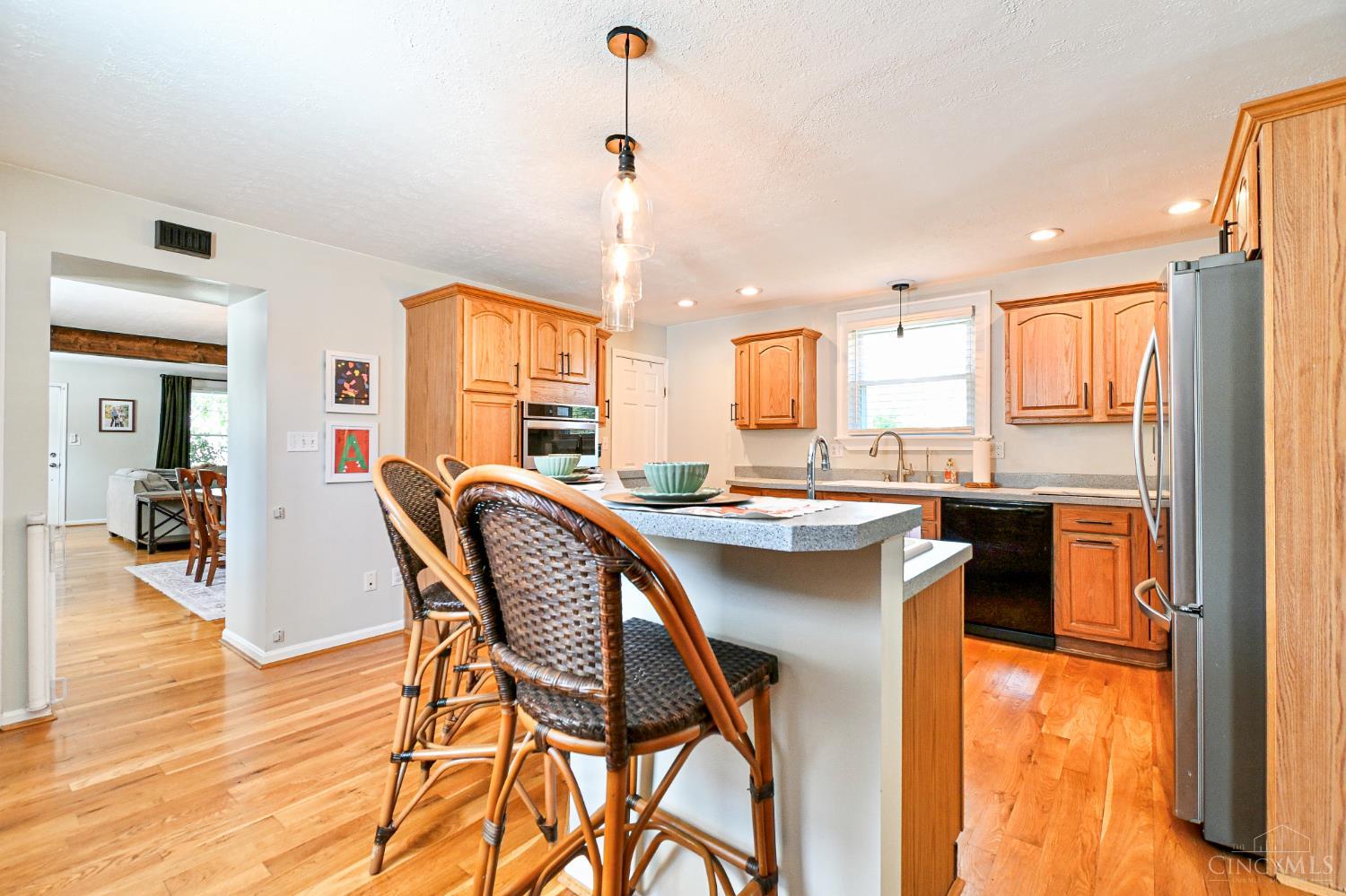 345 Cedar Drive