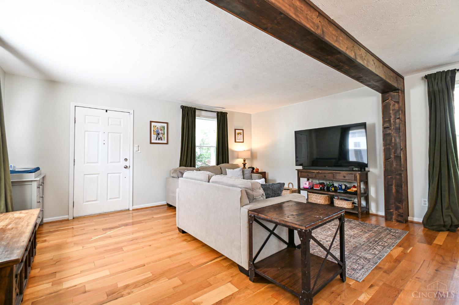 345 Cedar Drive