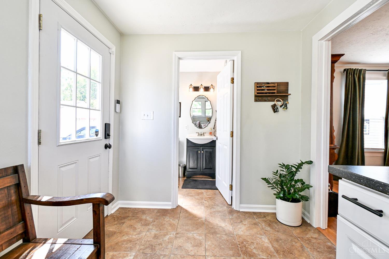 345 Cedar Drive
