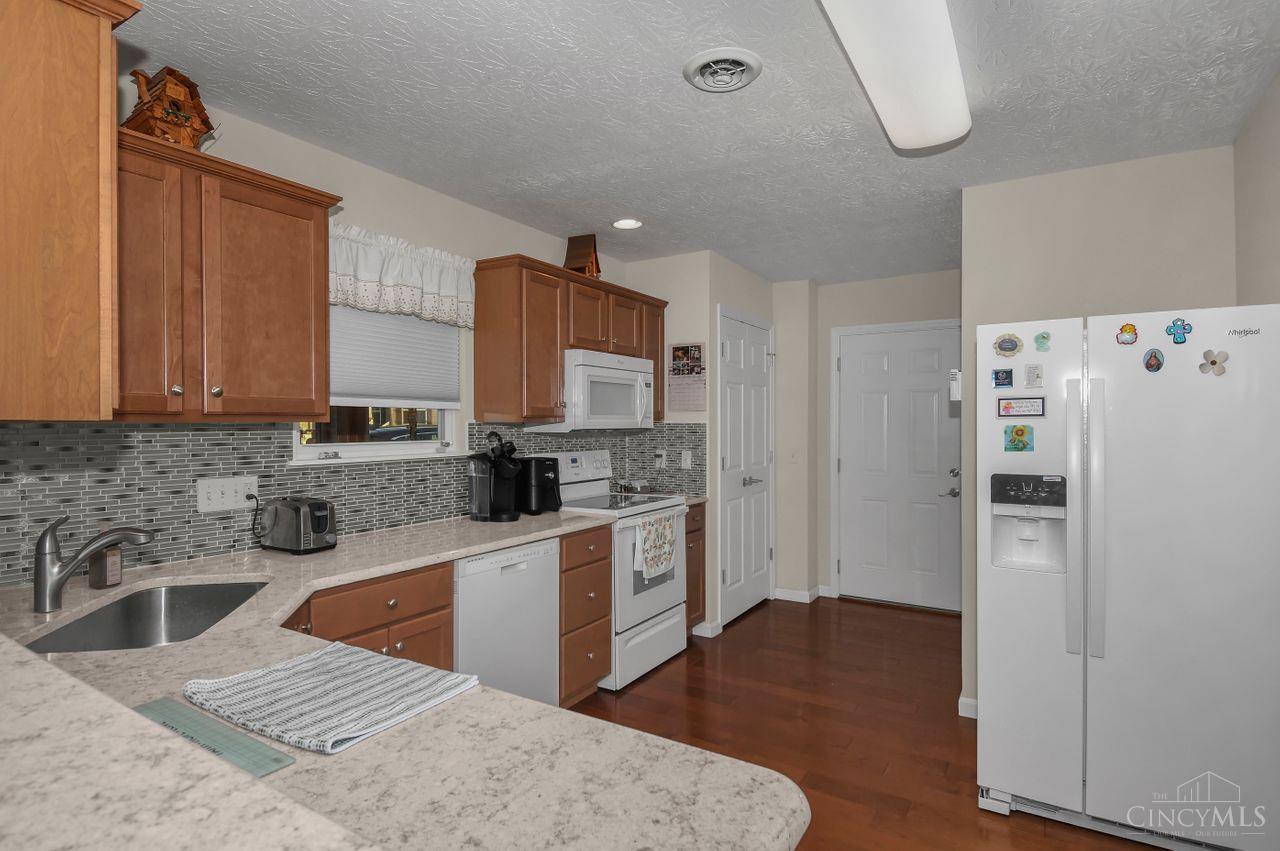 5887 Olde Winton Lane