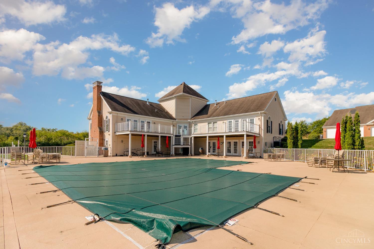 6295 Eagles Lake Drive 9
