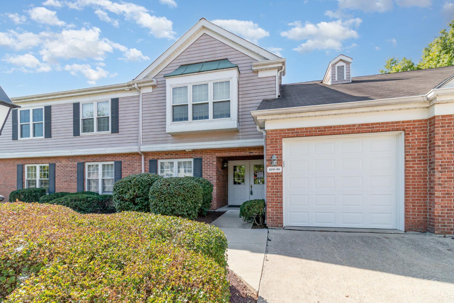 6295 Eagles Lake Drive 9