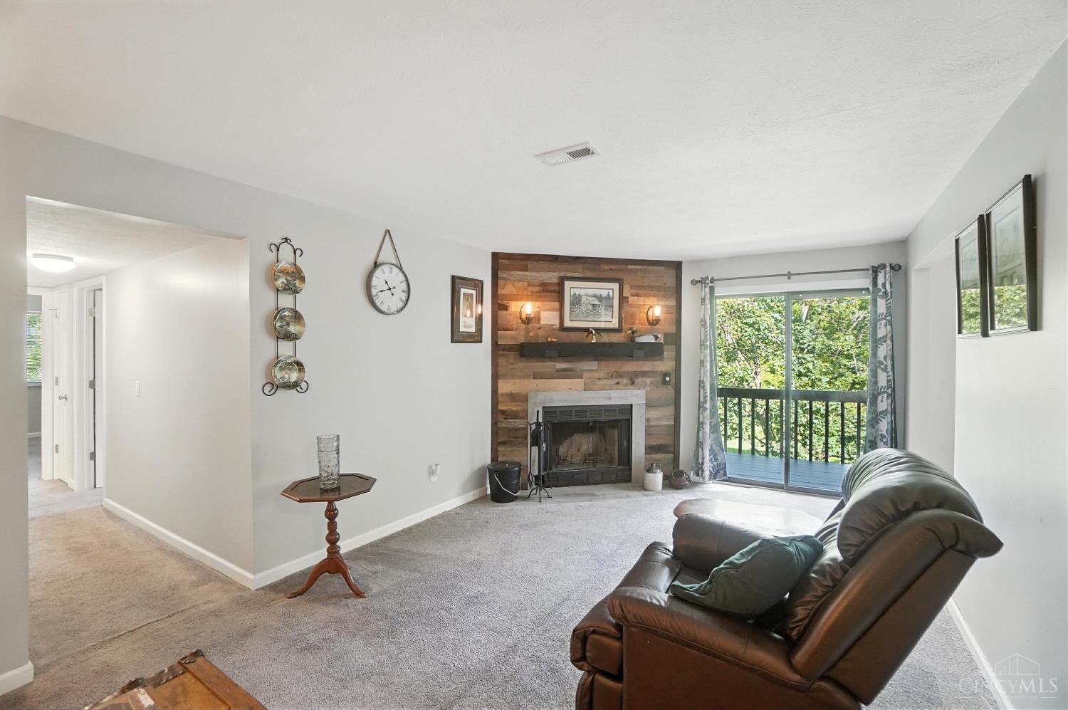 2200 Augusta Boulevard 126
