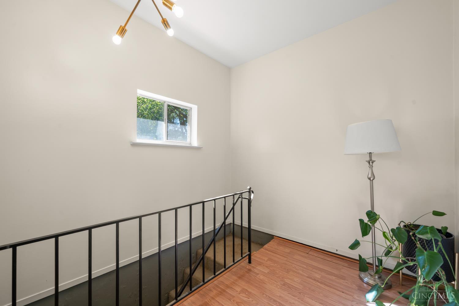 8405 Arundel Court