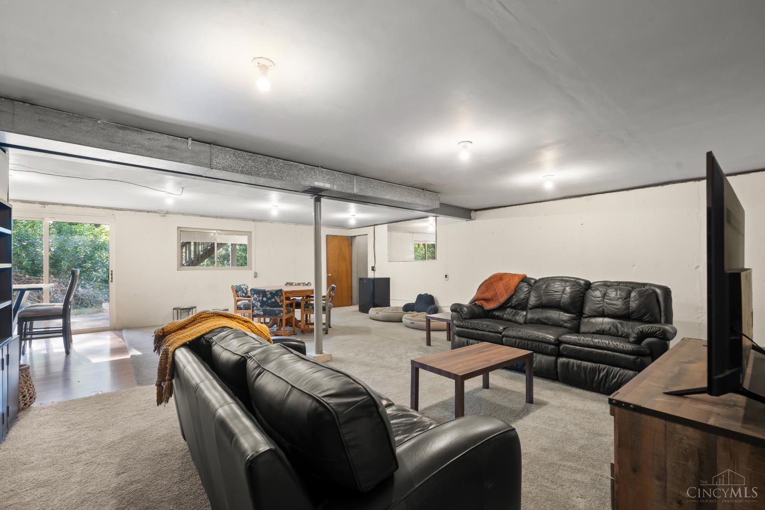 8405 Arundel Court