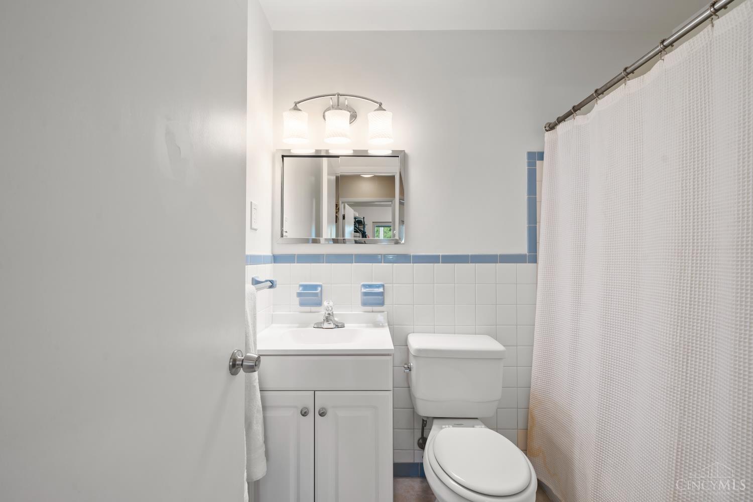 8405 Arundel Court
