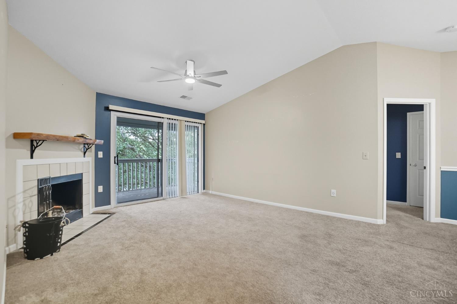 7392 Ridgepoint Drive 9