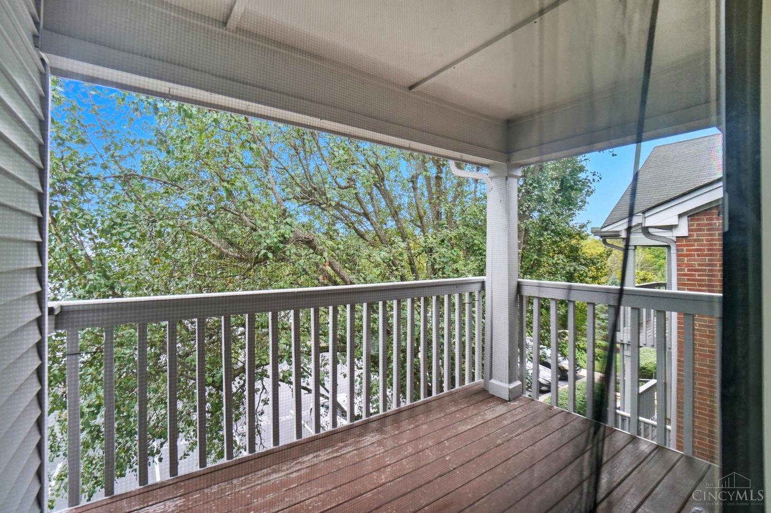 7392 Ridgepoint Drive 9