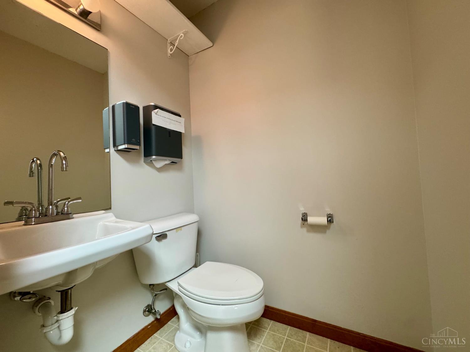 8859 Brookside Avenue 200