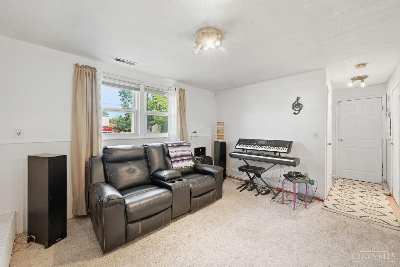 2869 Houston Road