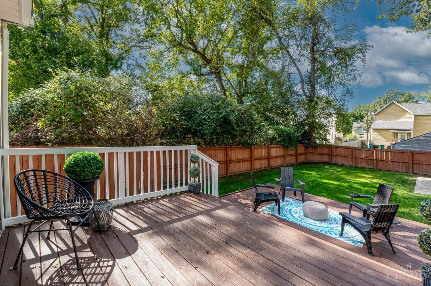 4609 Winona Terrace