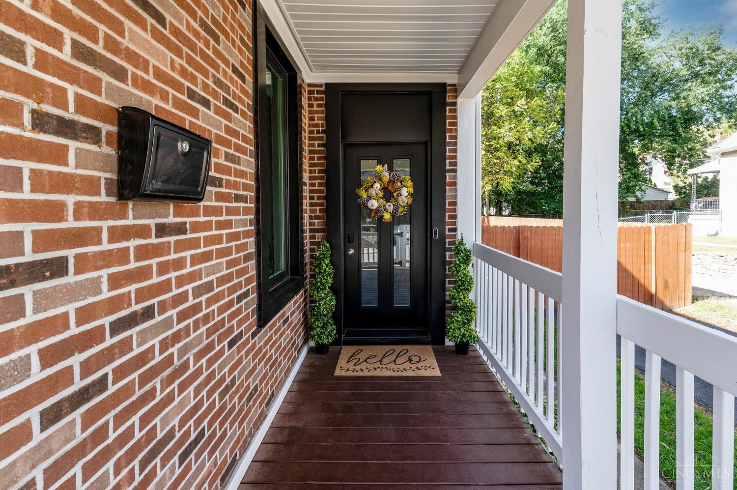4609 Winona Terrace