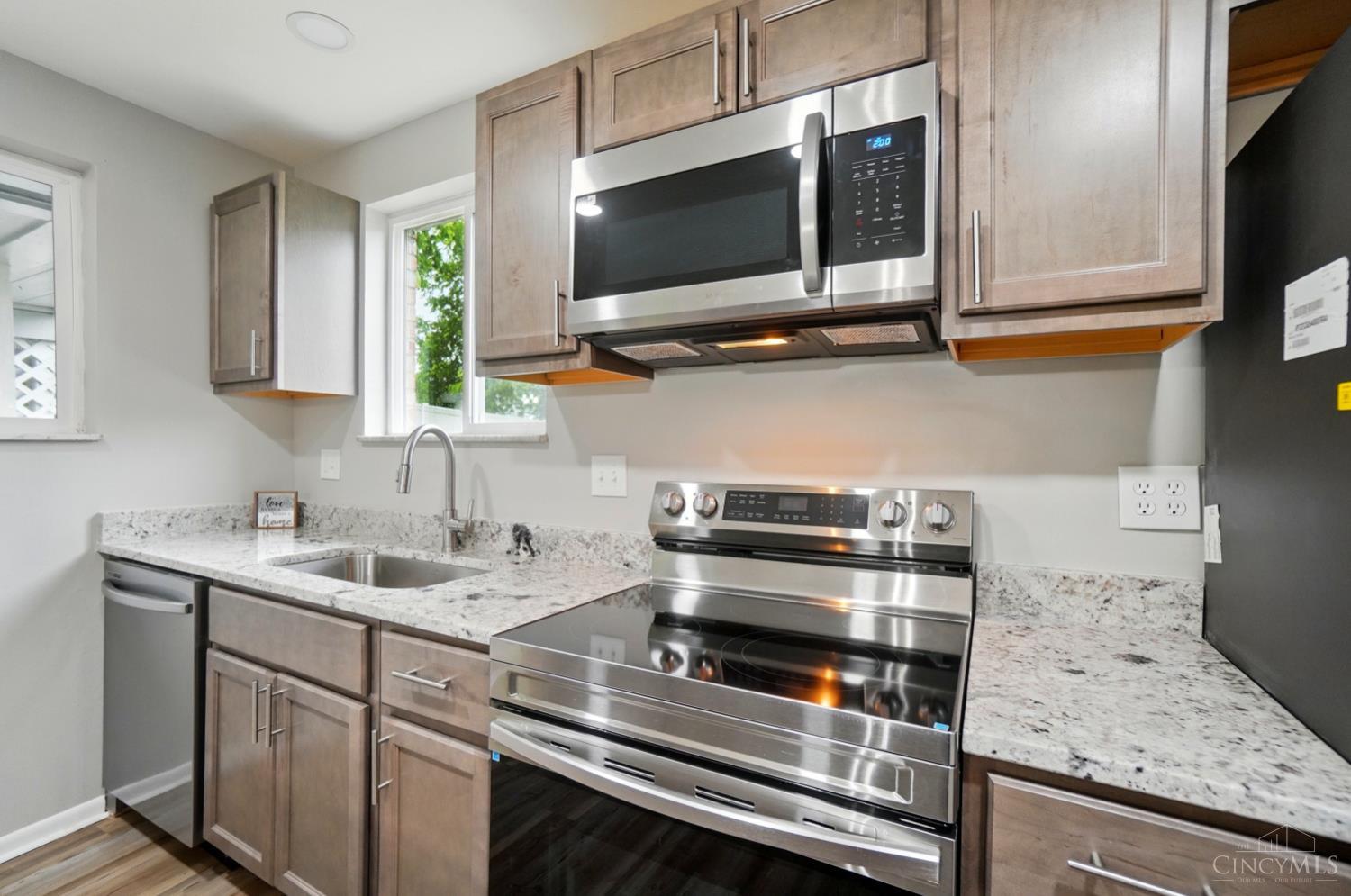 11839 Mangrove Lane