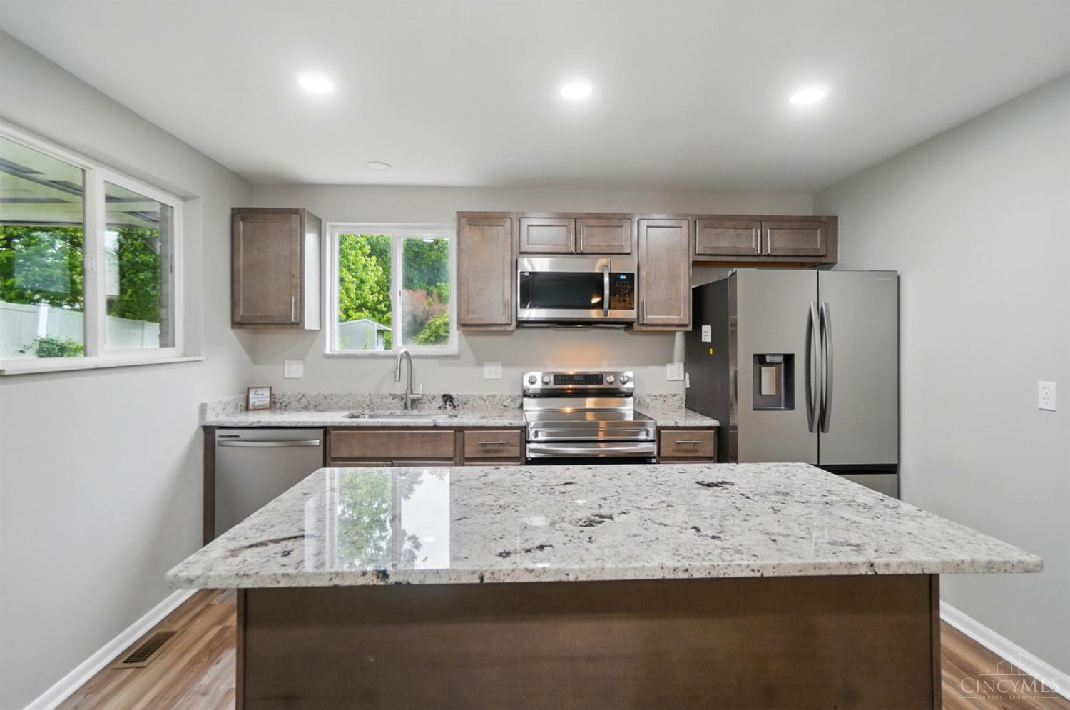 11839 Mangrove Lane
