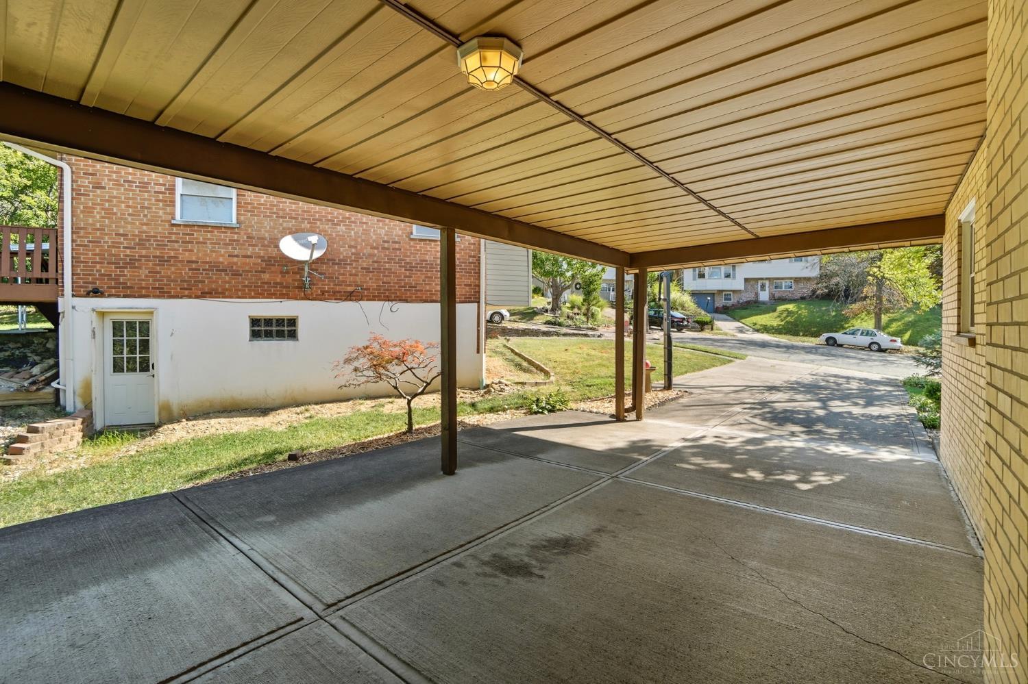 109 Calico Court