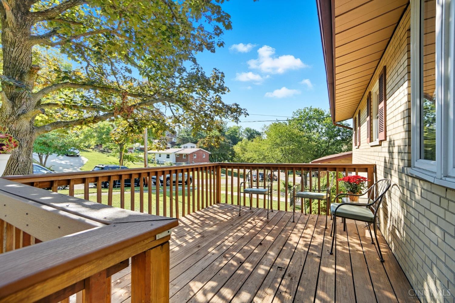 109 Calico Court