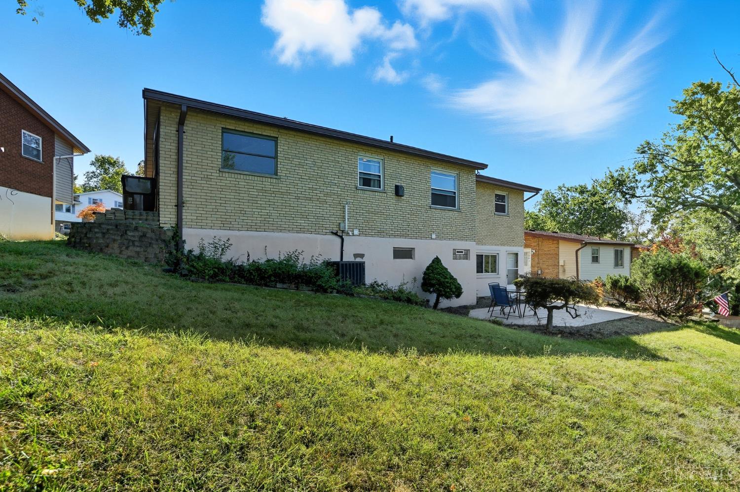 109 Calico Court