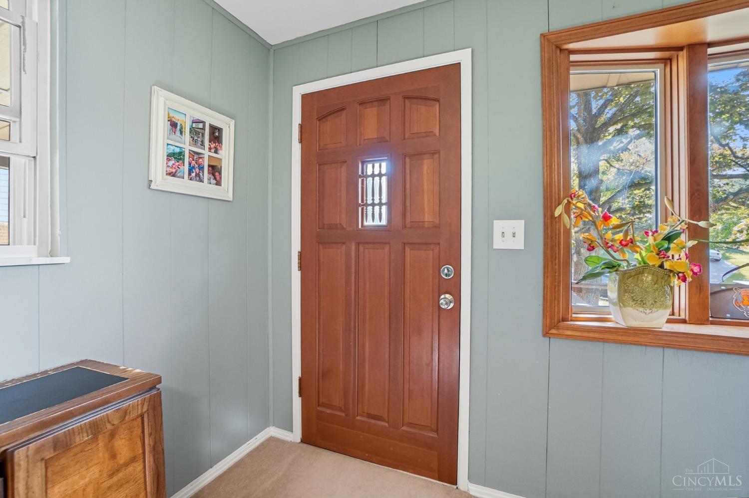 109 Calico Court