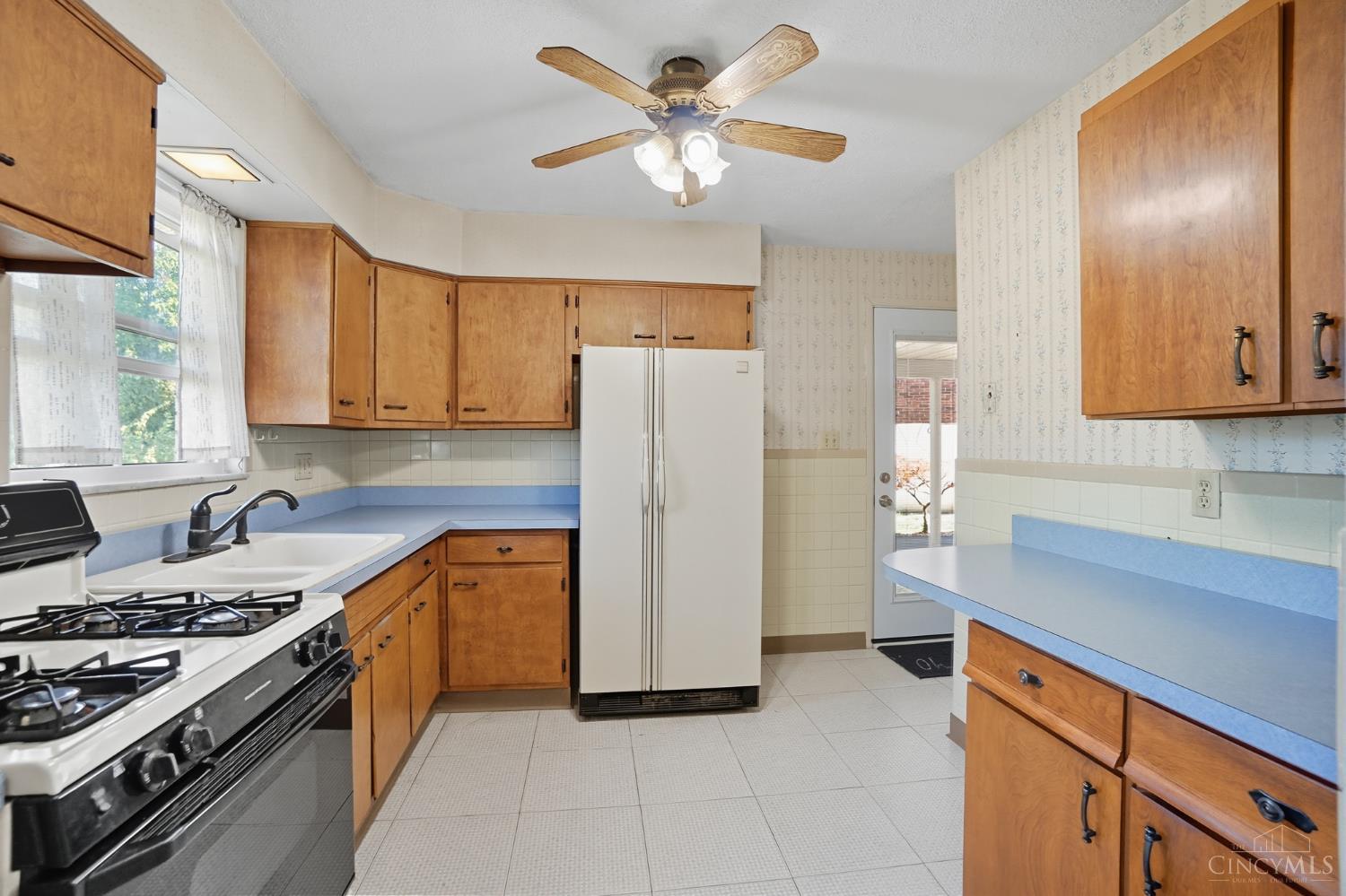 109 Calico Court