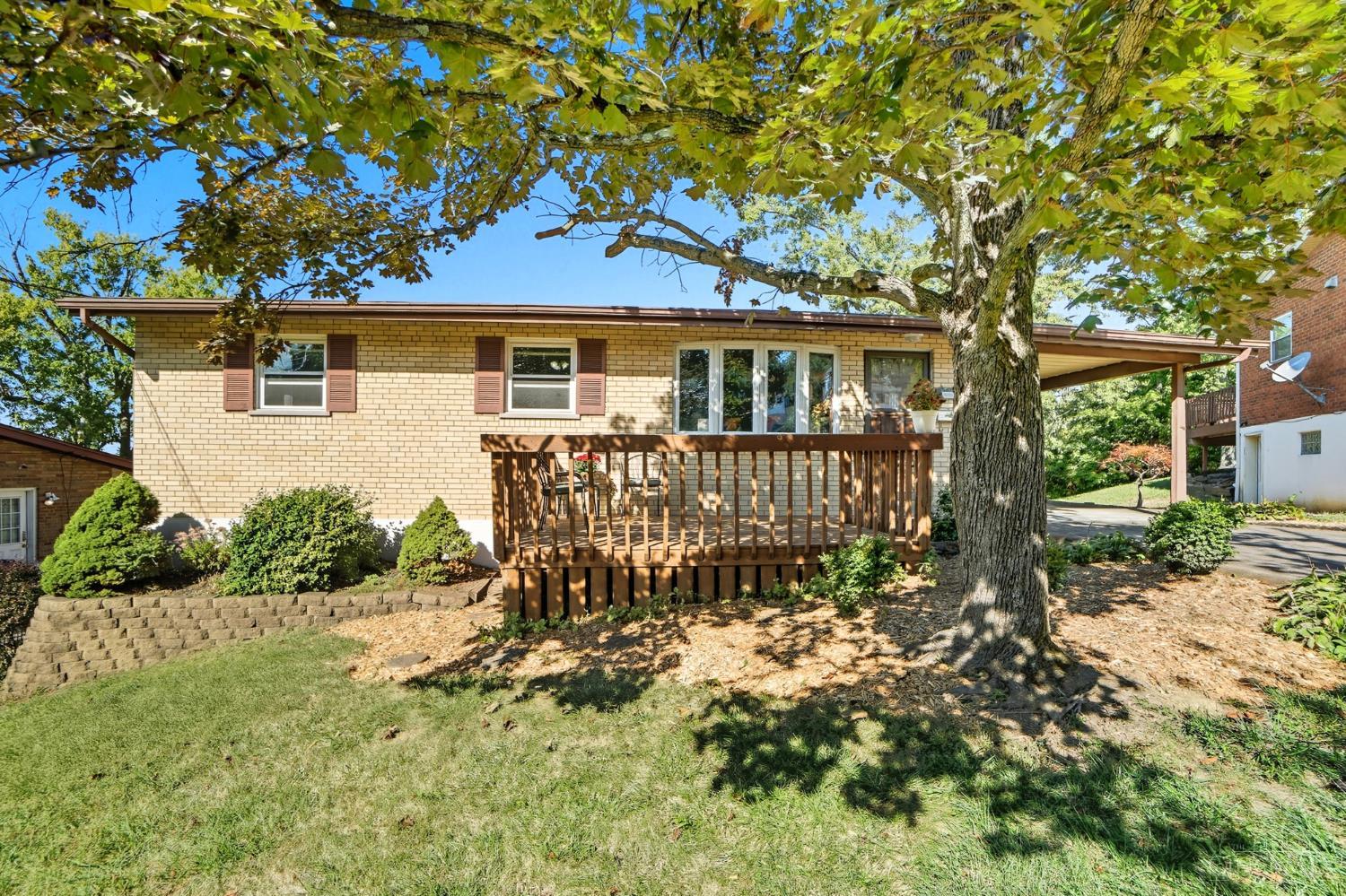 109 Calico Court