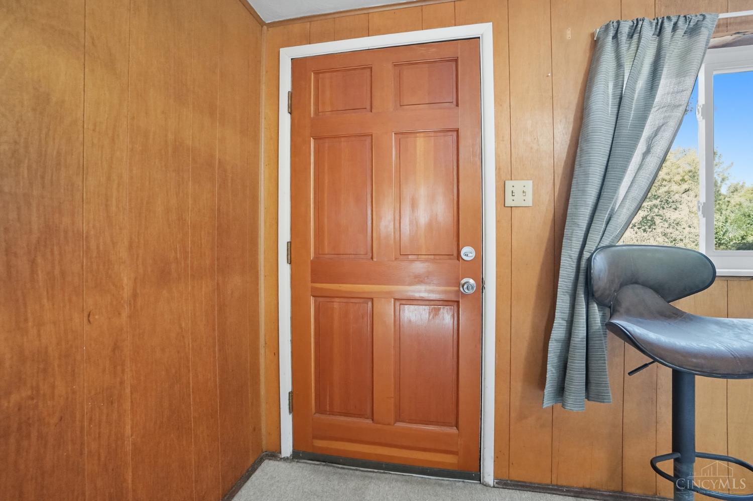 109 Calico Court