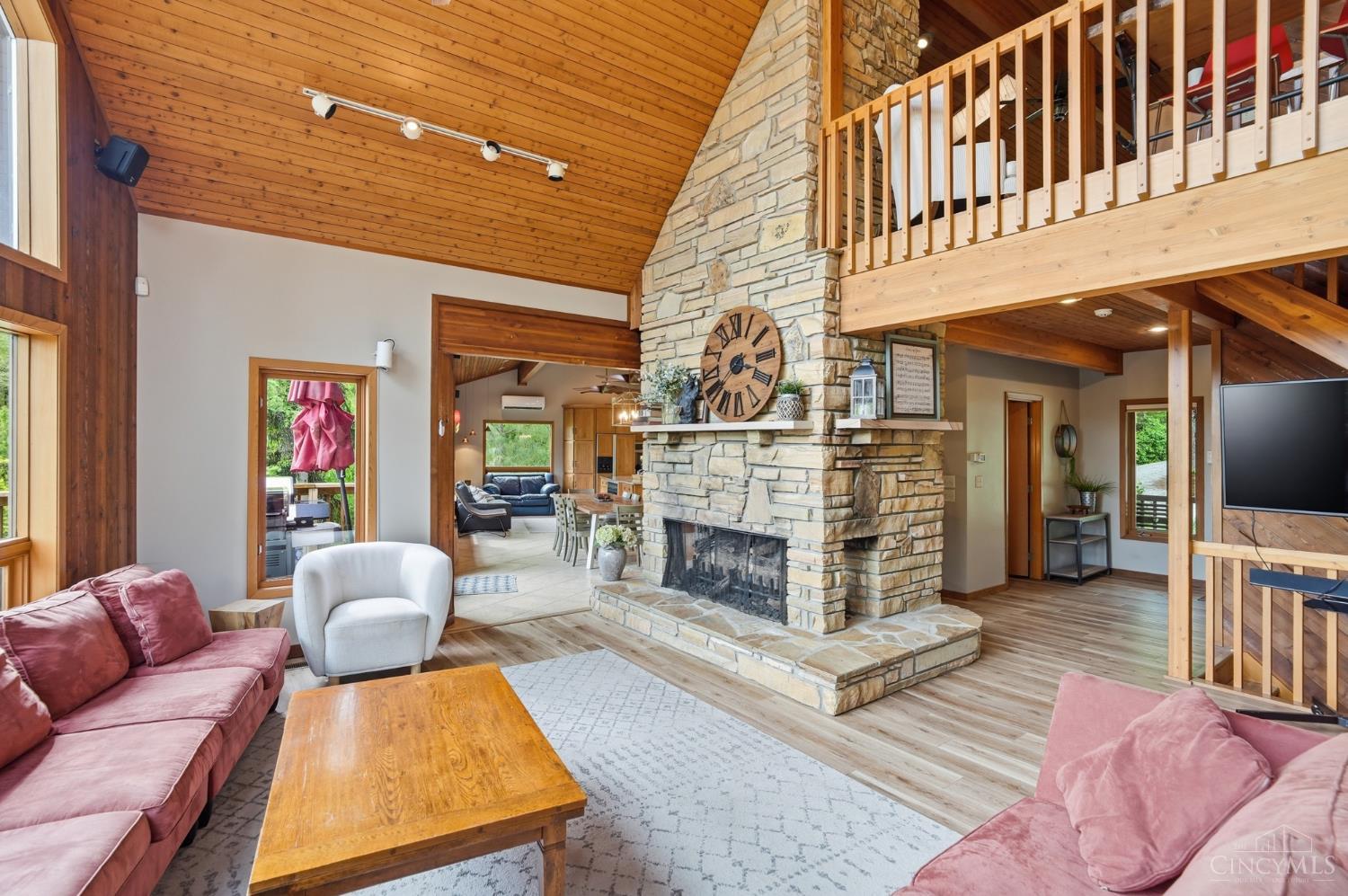 7788 White Road