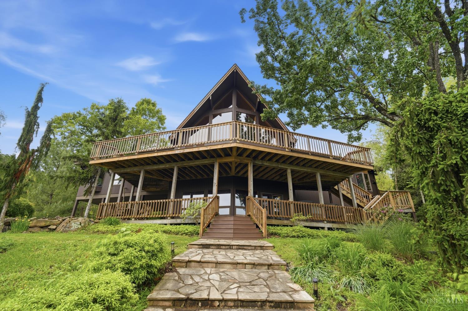 7788 White Road