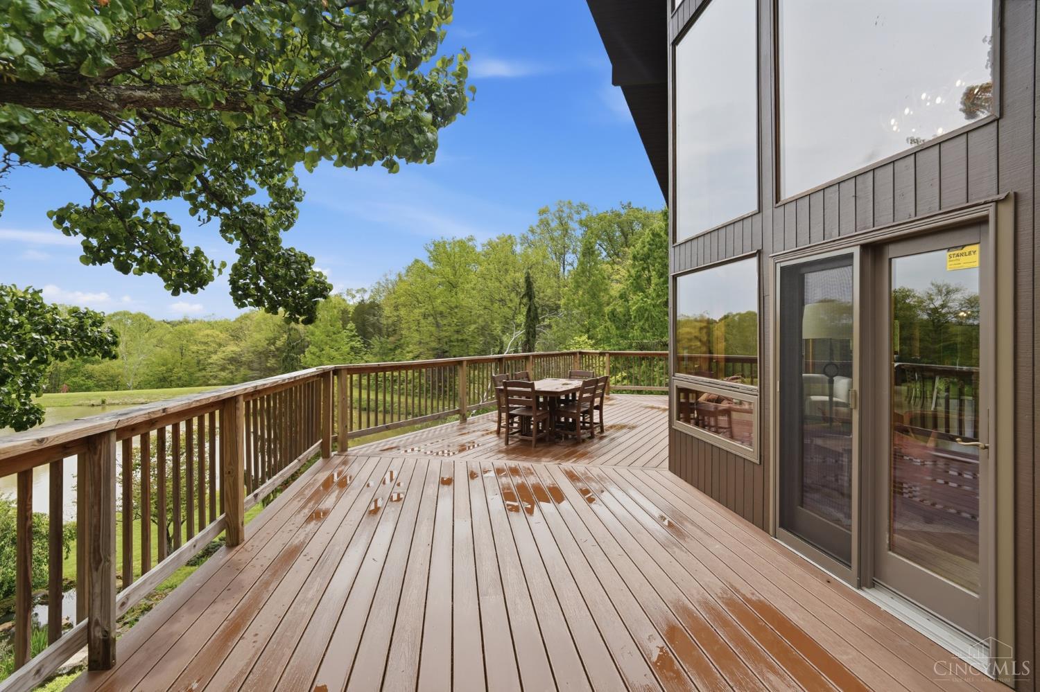 7788 White Road