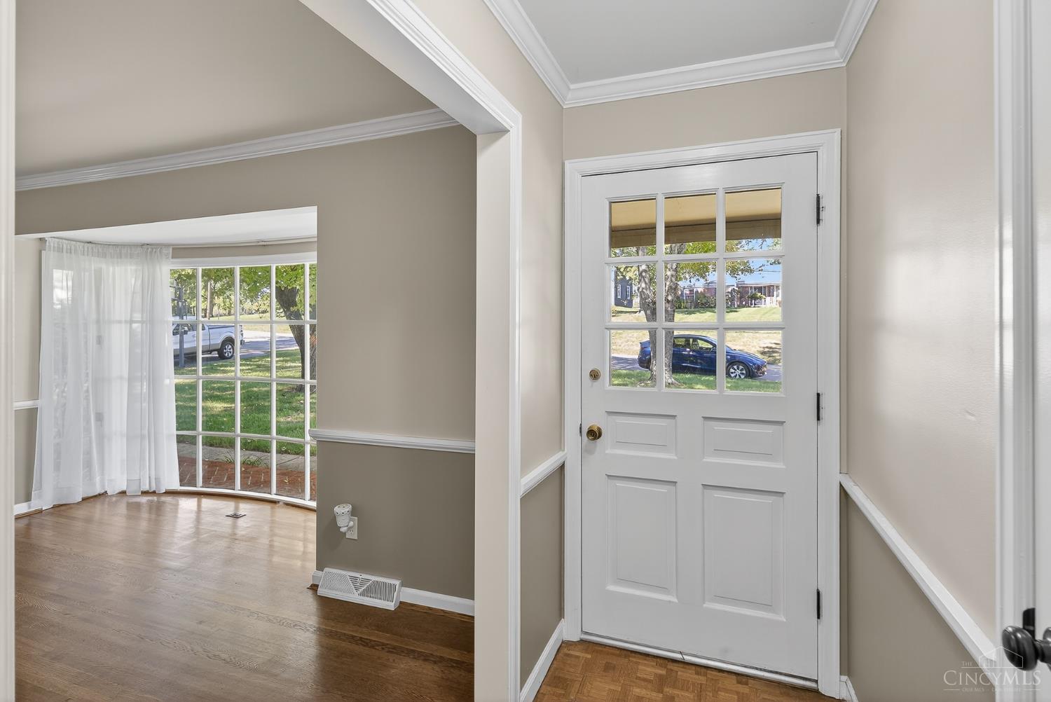 2207 Rolling Hills Boulevard